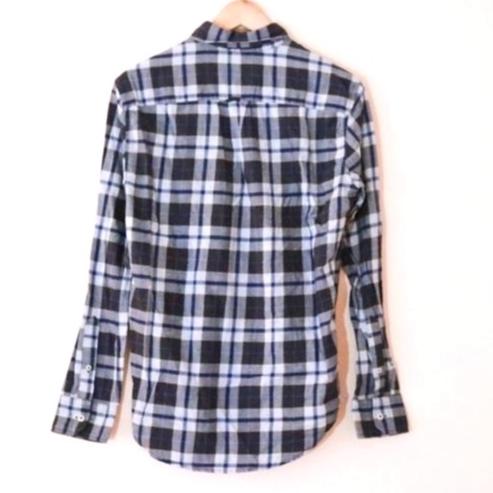 American Eagle Blue & Grey Plaid Button Down Shirt - Picture 2 of 5